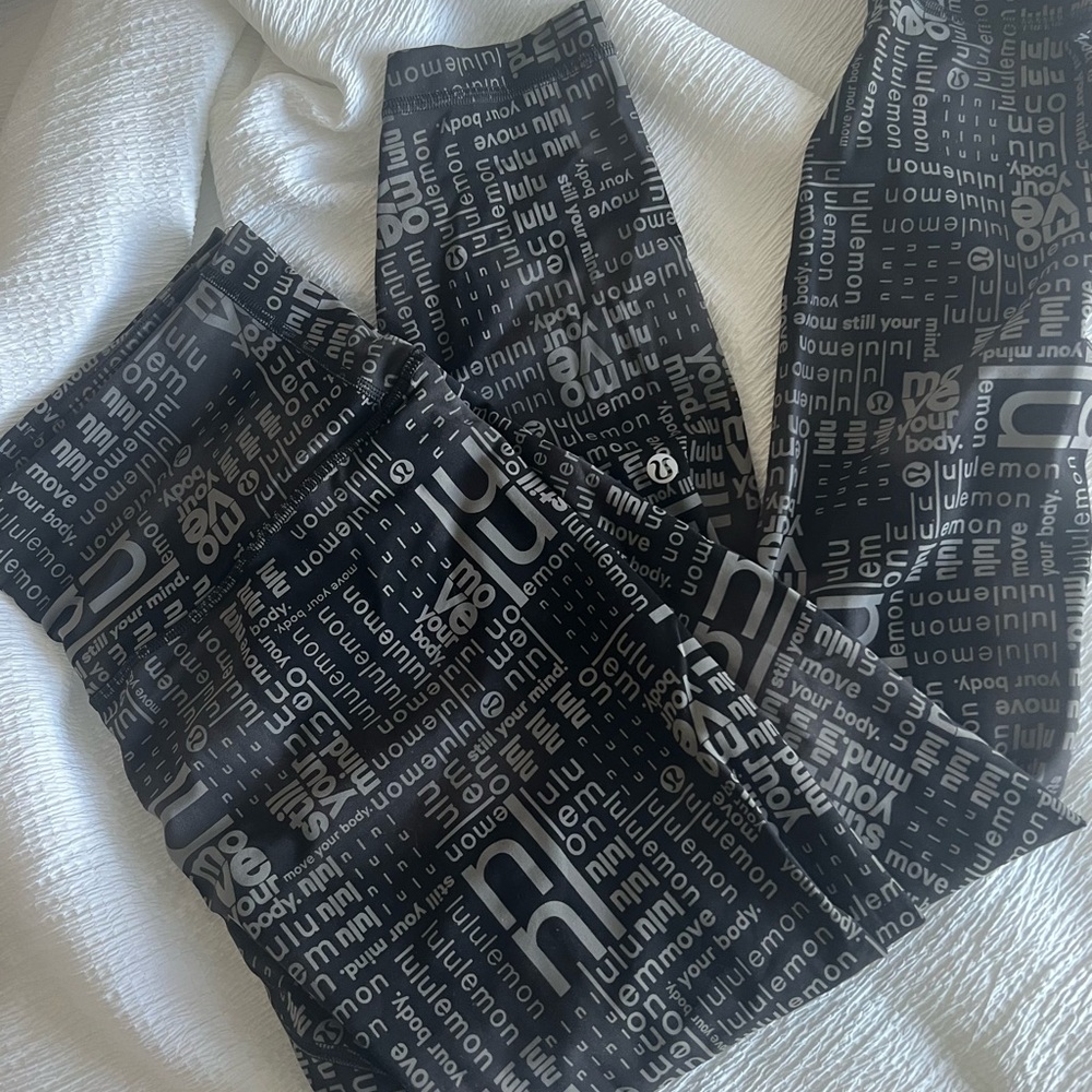 Lululemon wunder trains